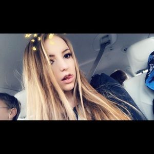 Meet your Posher, Melanie